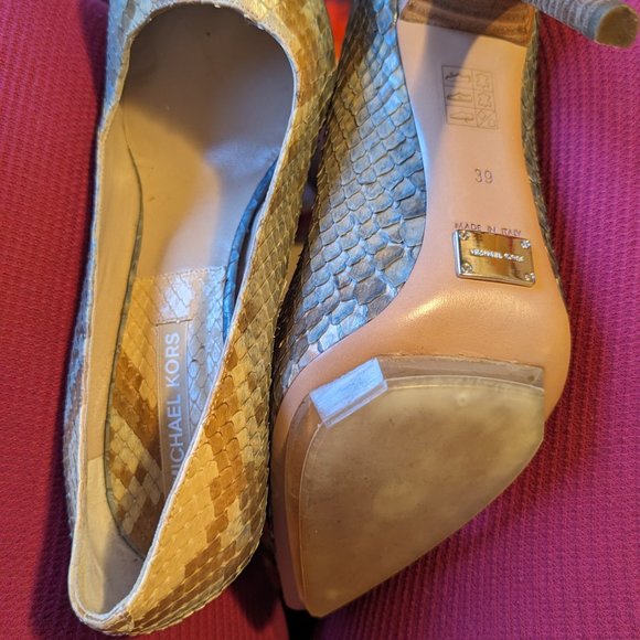 Michael Kors Snakeskin sized 39 EU/8 US Heels - Picture 12 of 16